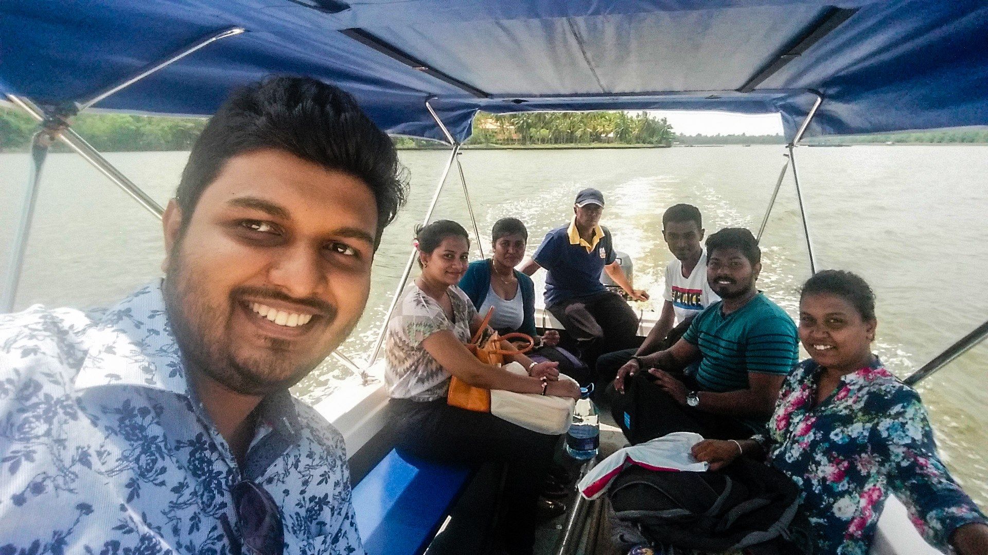 Konekt team travelling together during the 2017 company trip
